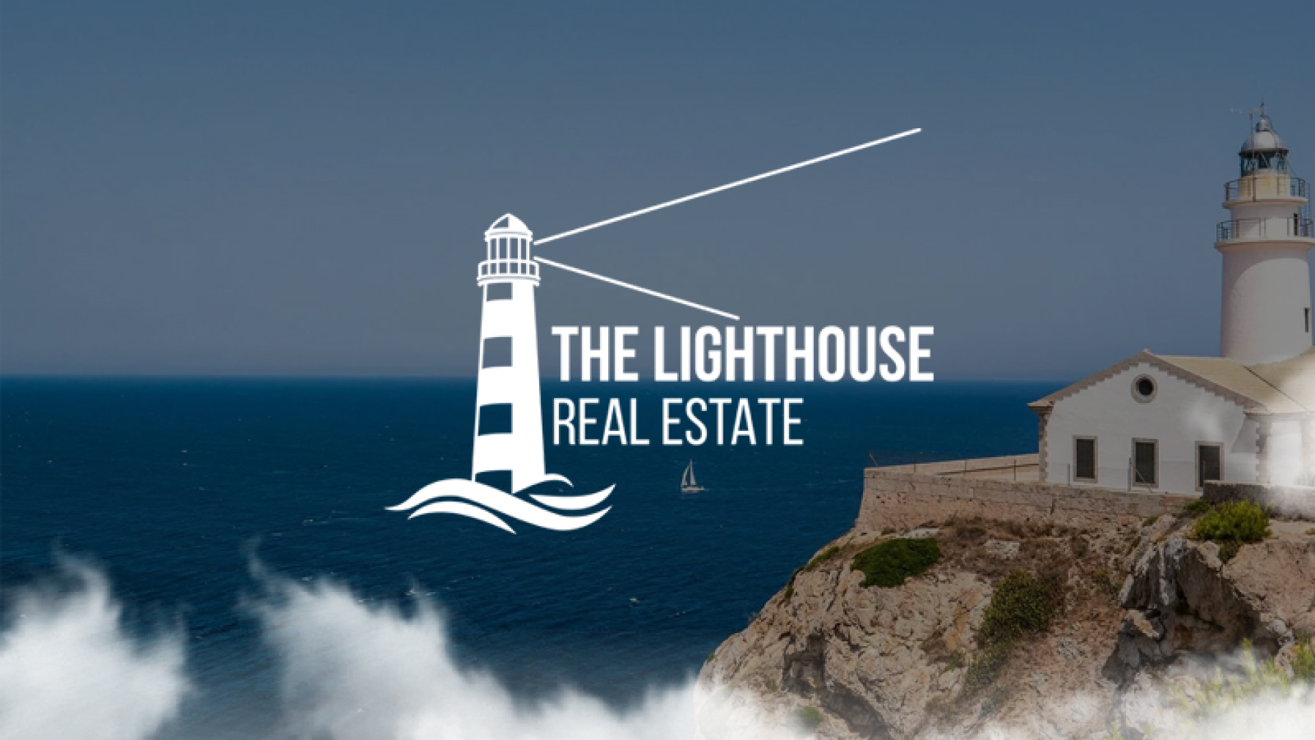 Logotipo de faro sobre acantilado frente al mar